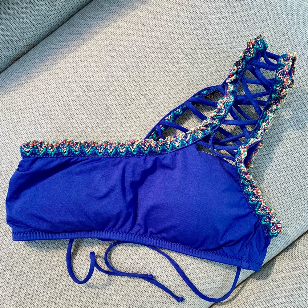Becca by Rebecca Virtue Mardi Gras Bikini Top L